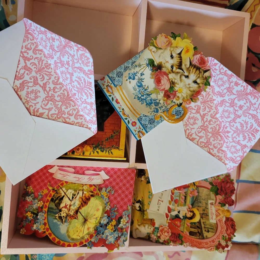 Punch Studio Victorian Look Valentine Cards 4 New Cats Hearts Scrapbook Journal